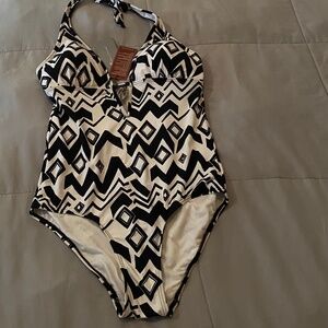 MOONTIDE One piece swimsuit black and white size 12